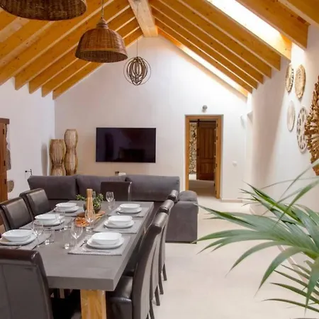 Finca La Paz Villa